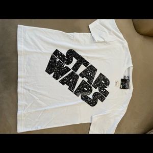 Uniqlo Star wars shirt XL.